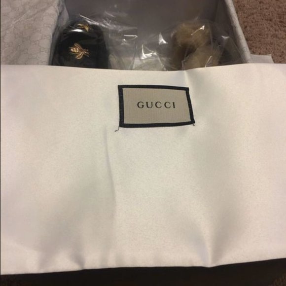 GUCCI - Picture 2 of 5